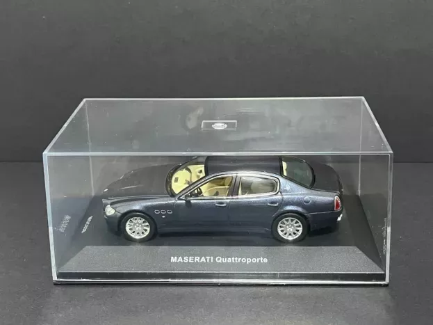 IXO Models Maserati Quattroporte 1:43 MOC038