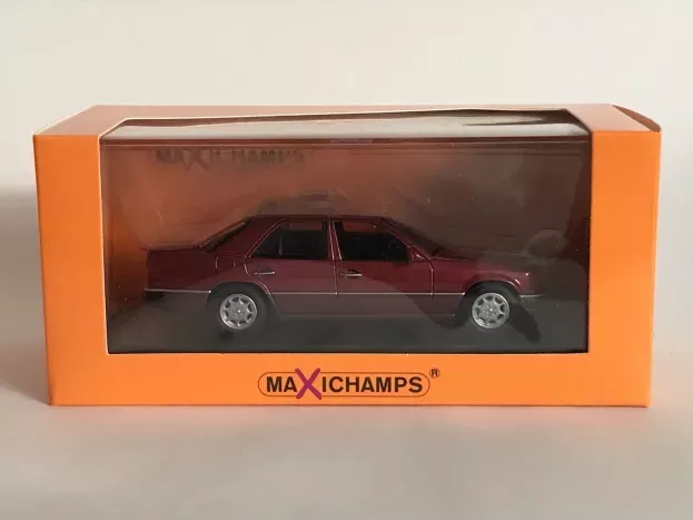 Minichamps Mercedes E-class 230e w124 1991 1:43 940037005