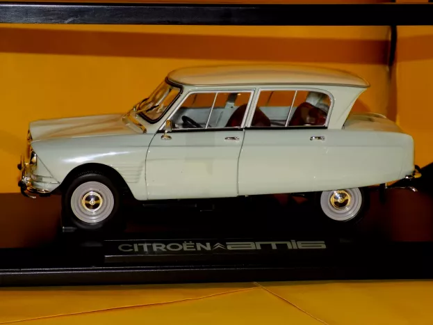 Norev Citroen Ami 6 1967 1:18 181532