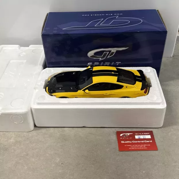 GT Spirit Ford Mustang Shelby Gt350r Coupe 2015 1:18 US002