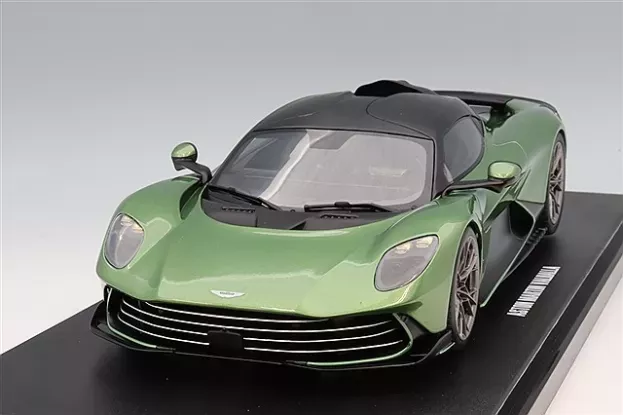 GT Spirit Aston Martin Valhalla 2025 1:18 GT558