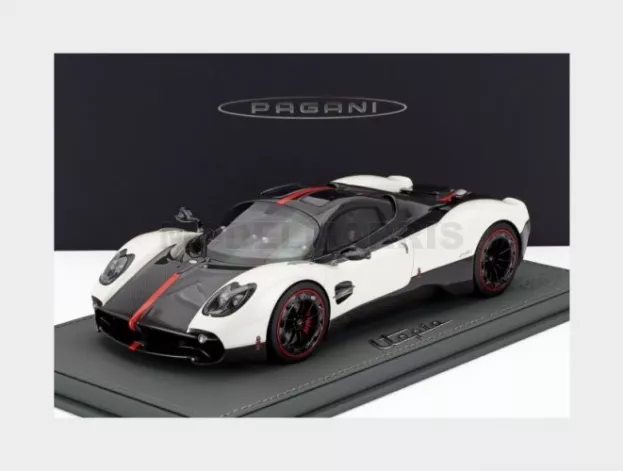 BBR Pagani Utopia 2022 Con Vetrina With Showcase 1:18 P18223H-VET