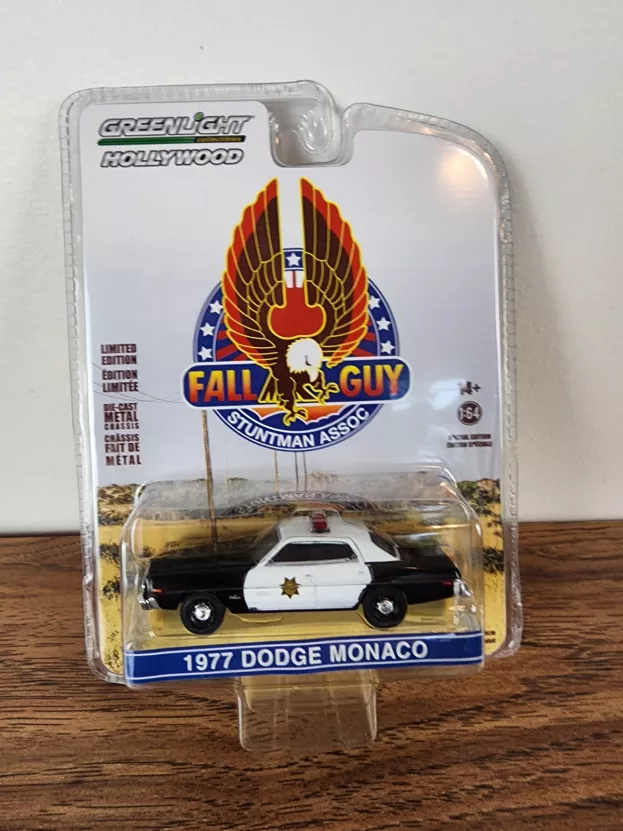Greenlight Dodge Monaco Police 1977 1:64 44965D