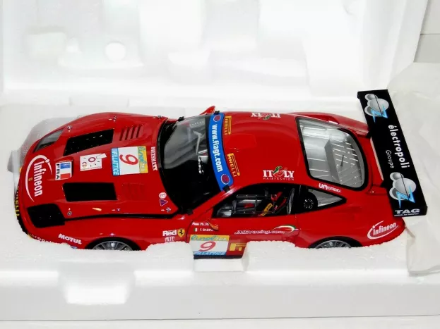 Kyosho Ferrari 575 Gtc Team J.m.b. N 9 Estoril 2003 Ph.peter F.babini 1:18 08393B