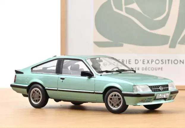 Norev Opel Monza 2.5e 1983 1:18 183643
