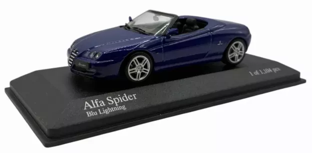 Minichamps Alfa Romeo Spider 2003 1:43 400120334