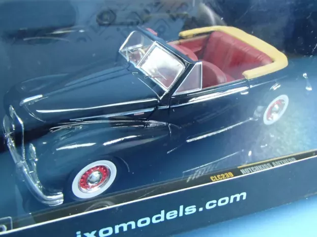 IXO Models Hotchkiss Antheor Cabriolet 2-door 1953 Red Interior 1:43 CLC239