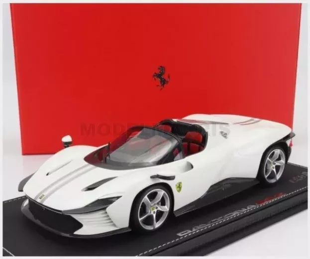 BBR Ferrari Daytona Sp3 Open Roof Icona 2022 Con Vetrina With Showcase 1:18 P18214B-VET