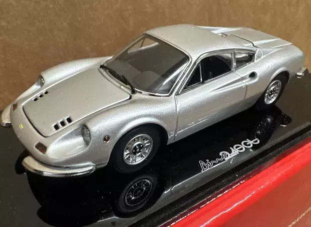 Kyosho Ferrari Dino 246gt 1969 1:43 05081S