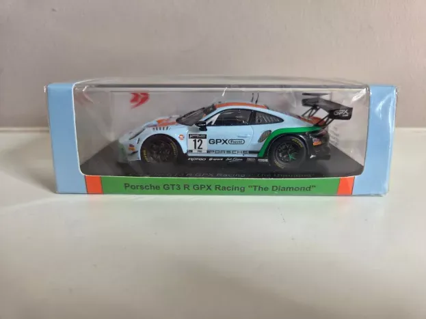 Spark Porsche 911 991-2 Gt3 R Team Gpx Racing N 12 The Diamond 1:43 SP322