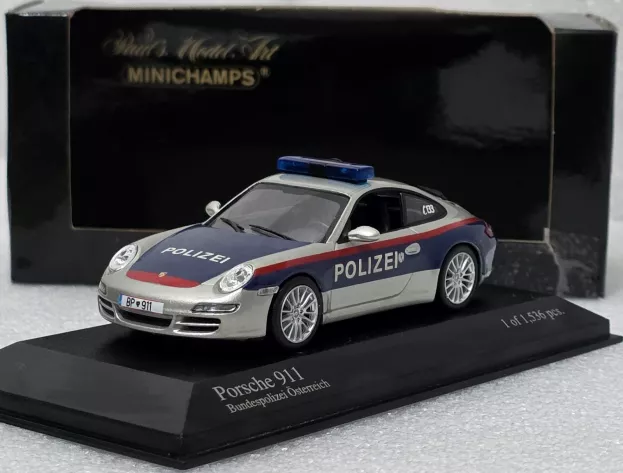 Minichamps Porsche 911 997 Austrian Polizei 2004 Police 1:43 400063090