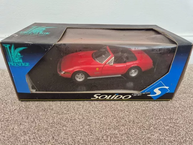 Solido Ferrari 365 Gts Spider Open 1968 1:18 8017