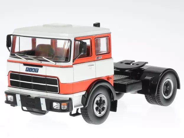 IXO Models Fiat 619 N1 Tractor Truck 2-assi 1980 1:43 TR093