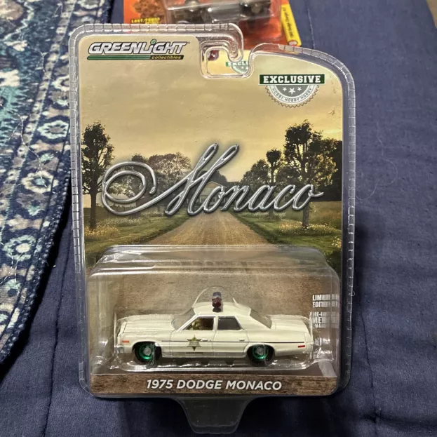 Greenlight Dodge Monaco Hazzard County Sheriff Police Rosco Patrol Car 1975 1:64 30140