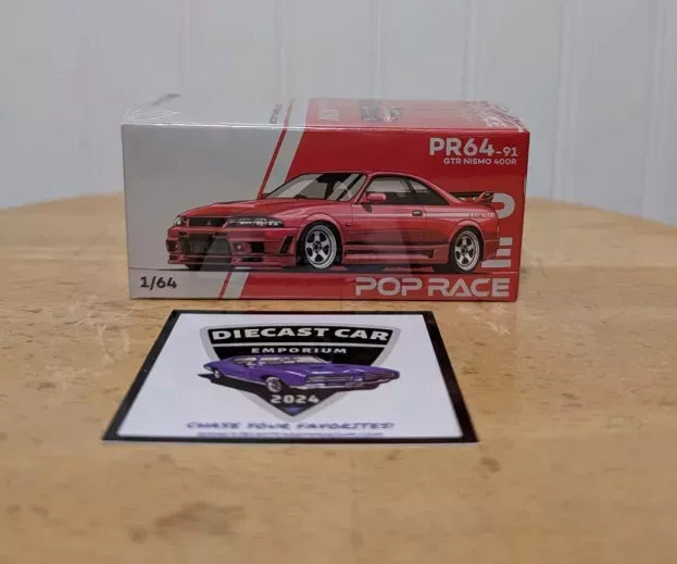 Pop Race Nissan Skyline Gt-r r33 400r Coupe 1997 1:64 PR640091