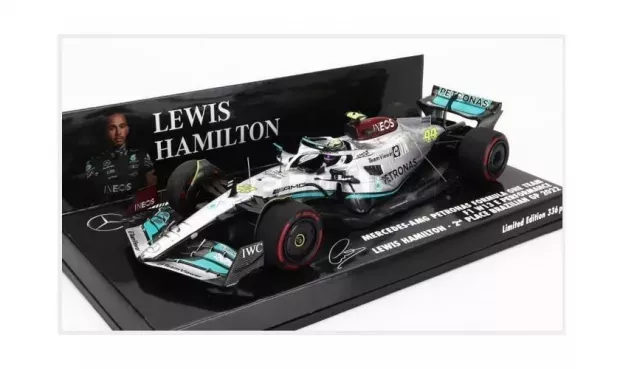 Minichamps Mercedes F1 W13e Team Mercedes-amg Petronas F1 N 44 2nd Brazilian Gp 2022 Lewis Hamilton 1:43 417222144