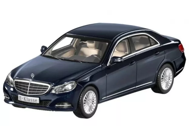 Kyosho Mercedes E-class w213 4-door 2013 1:43 B66960187