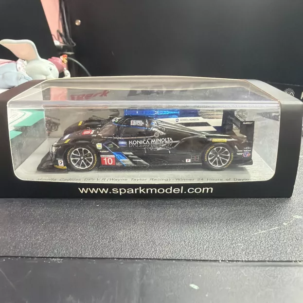 Spark Cadillac Dpi V.r. Team Wayne Taylor Racing N 10 Winner 24h Daytona 2017 R.taylor J.taylor J.gordon M.angeletti 1:43 43DA17