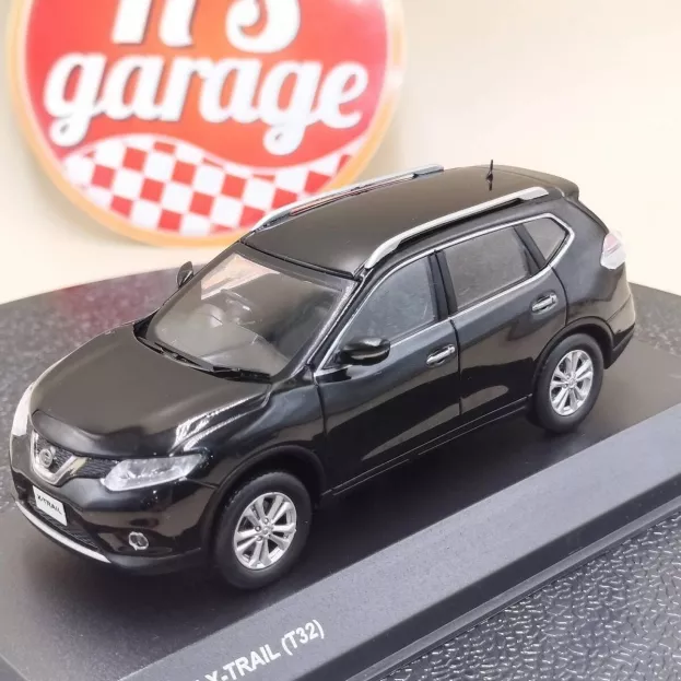 Kyosho Nissan X-trail t32 2013 1:43 03641BK