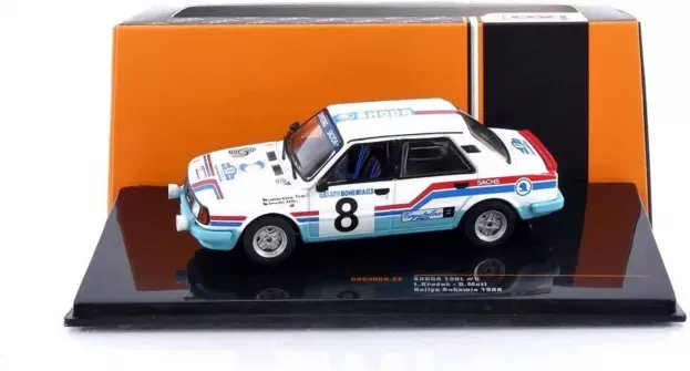 IXO Models Skoda 130l Team Uamk Skoda Mlada Boleslav N 8 Rally Bohemia 1988 L.krecek B.motl 1:43 RAC408A.22