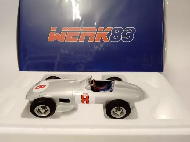 Werk83 Mercedes F1 W196 N 8 Winner Dutch Gp World Champion 1955 Juan Manuel Fangio 1:18 W1801803