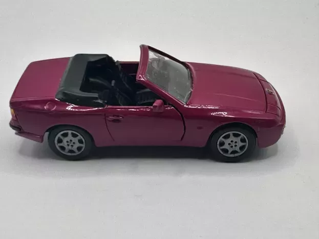 NZG Porsche 944 Cabriolet 1989 1:43 323