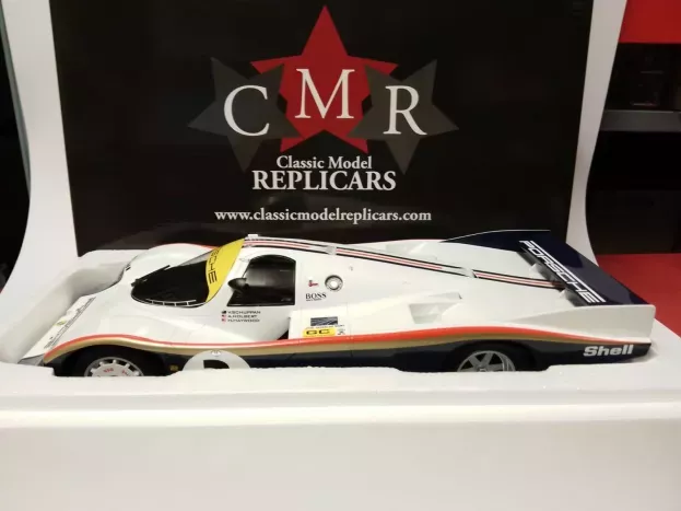 CMR Porsche 956l 2.6l Turbo Team Rothmans Porsche N 3 Winner 24h Le Mans 1983 Al Holbert Hurley Haywood Vern Schuppan 1:12 CMR12020