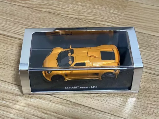 Spark Gumpert Apollo 2006 1:43 S0668