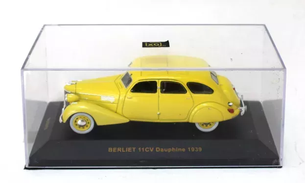 IXO Models Berliet 11cv Dauphine 1939 1:43 MUS055
