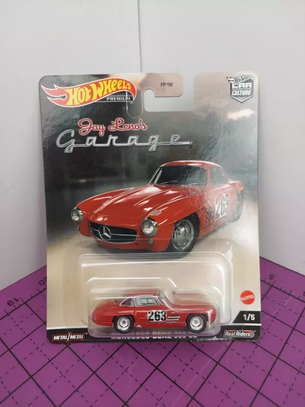 Hot Wheels Mercedes 300sl N 263 Jay Leno's Garage 1:64 HCK07
