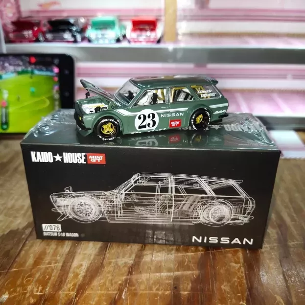 Mini-GT Datsun 510 Kaido House N 23 Sw Station Wagon V3 1972 1:64 KHMG076