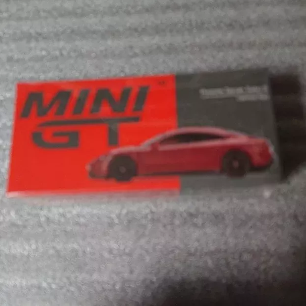 Mini-GT Porsche Taycan Turbo S Lhd 2019 1:64 MGT00289-L