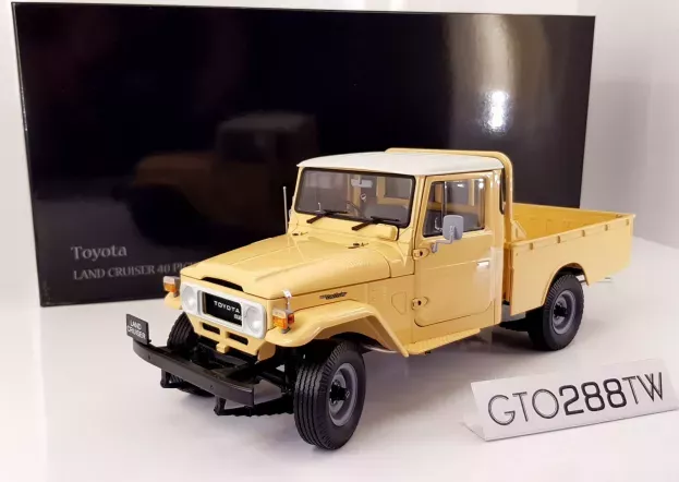 Kyosho Toyota Land Cruiser 40 4x4 Pick-up 1980 1:18 08958BE