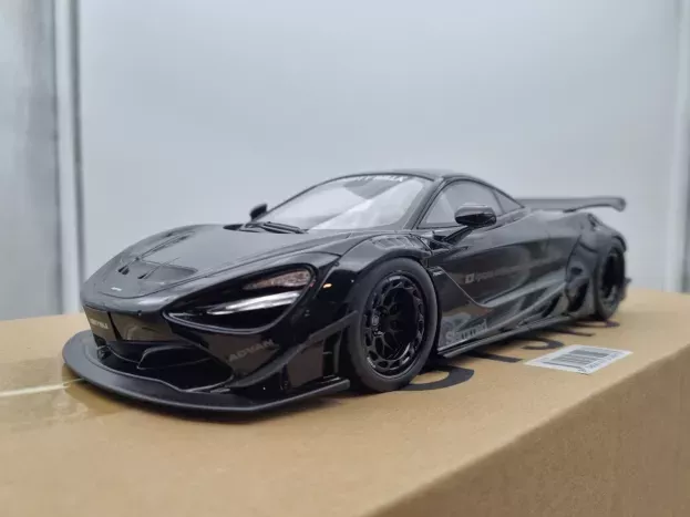 GT Spirit Mclaren 720s Lb Works 2023 1:18 GT516