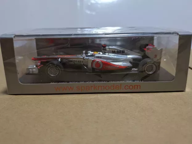 Spark Mclaren F1 Mp4 26 N 3 Winner Gp German 2011 L.hamilton 1:43 S3030