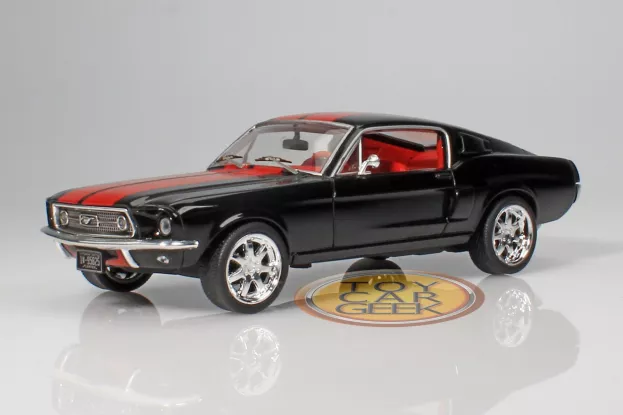 IXO Models Ford Mustang Fastback Coupe 1967 1:43 CLC478N.22