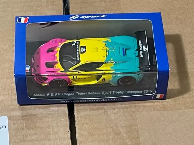Spark Renault Rs01 Team Oregon N 8 Winner Renault Sport Trophy 2015 D.fumanelli D.capitanio 1:43 SF102
