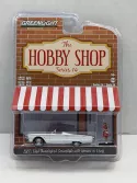 Greenlight 1965 Ford Thunderbird Convertible 1:64 Scale W/ Woman In Dress 97140B