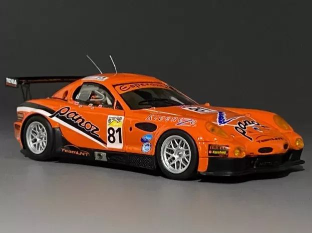 Spark Panoz Esperante N 81 Winner Lmgt2 Class Le Mans 2006 1:43 S0099