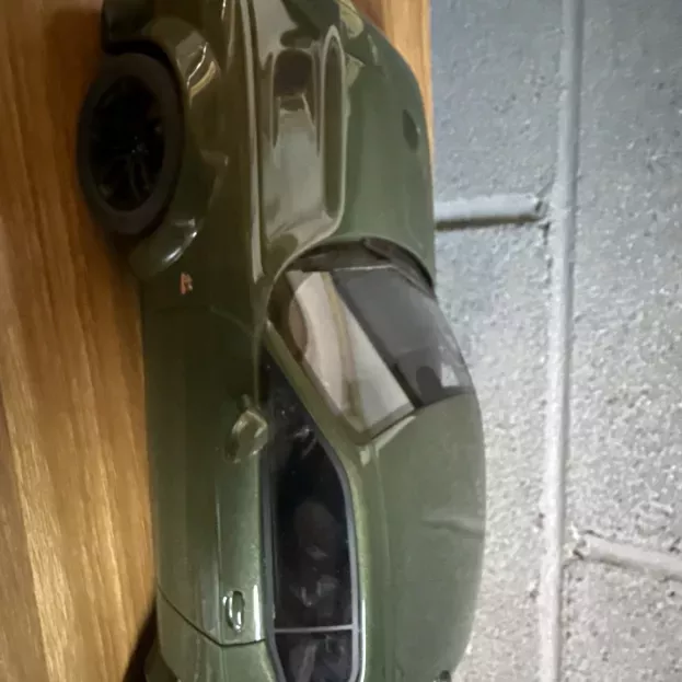 GT Spirit Dodge Challenger R t Coupe 2019 1:18 GT815