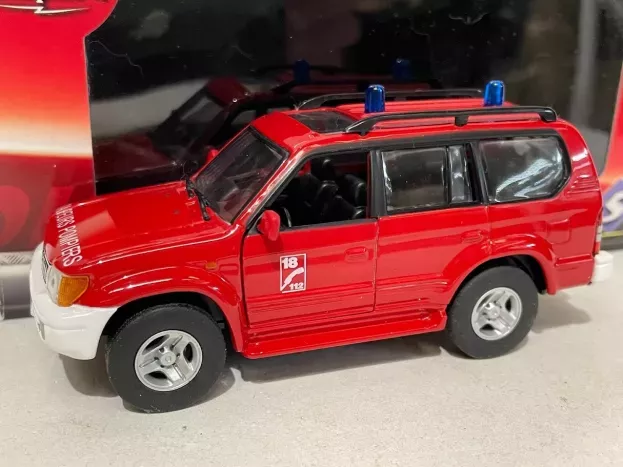 Solido Toyota Land Cruiser Fire Engine 1:43 150107
