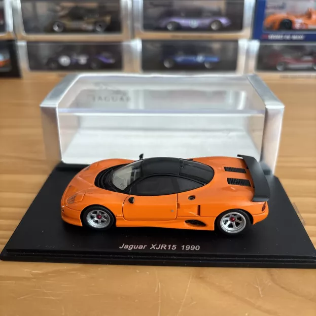 Spark Jaguar Xjr15 1990 1:43 S0773