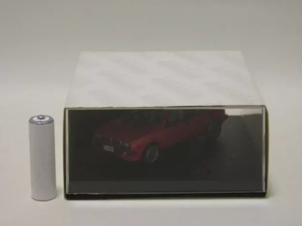Vitesse Lancia Delta Hf 4wd 1986 1:43 VCC070