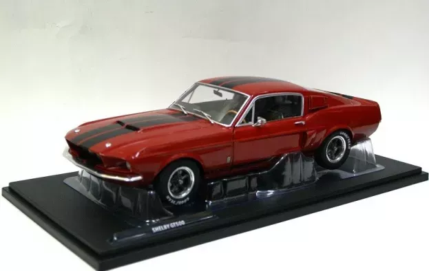 Solido Ford Mustang Shelby Gt500 Coupe 1967 1:18 1802909