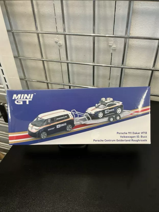 Mini GT Volkswagen Id.buzz Minibus 2024 With Trailer + 911 992 N 718 Rally Dakar Roughroads Coupe Porsche Centrum Gelderland 2025 1:64 MGTS0019