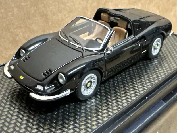 BBR Ferrari Dino 246 Gts Spider 1972 1:43 BBRC54D