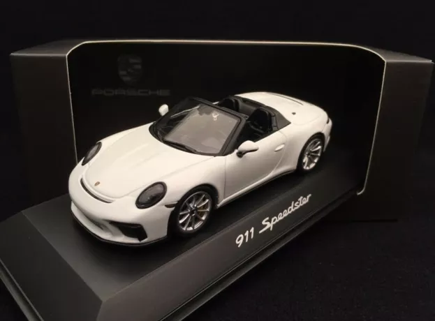 Minichamps Porsche 718 982 Spider 2019 1:43 WAP0202100K