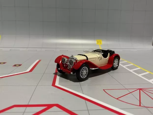 Solido Jaguar D-type Le Mans N 4 1:43 100