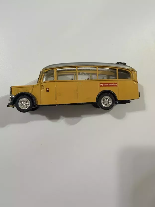Vitesse Saurer Type-c Autobus Postes Suisses Swiss Post With Capote Open 1943 1:43 220