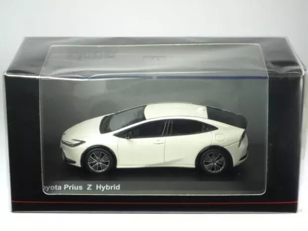 Kyosho Toyota Prius Z Hybrid 2023 1:43 KSR43131W